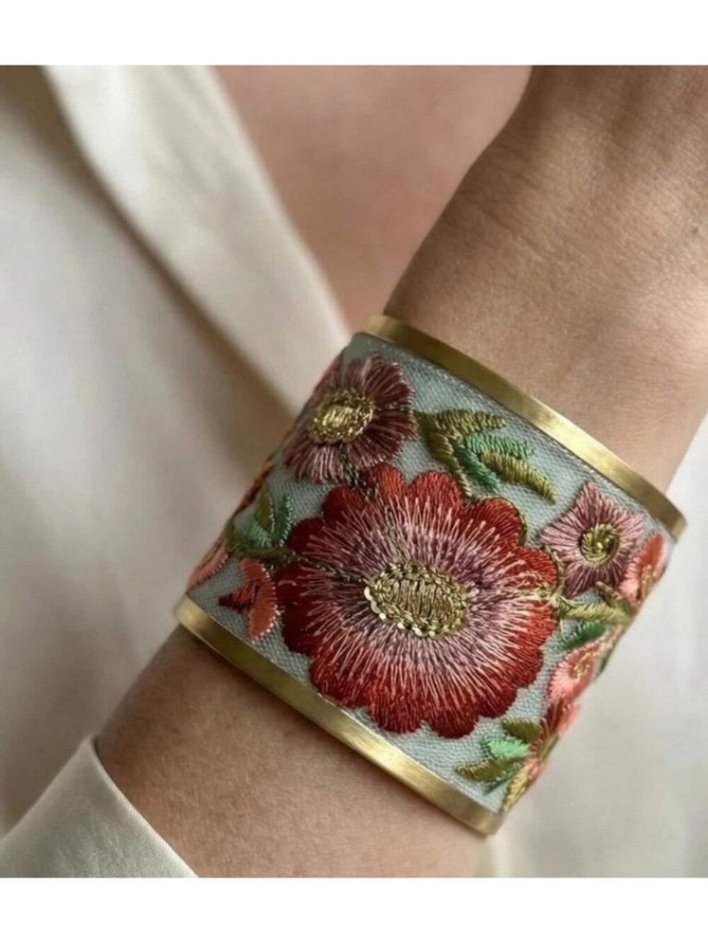 Rust Rose Pink Embroidered Brushed Gold tone Vintage Inspired Cuff Bracelet - Picture 5 of 11